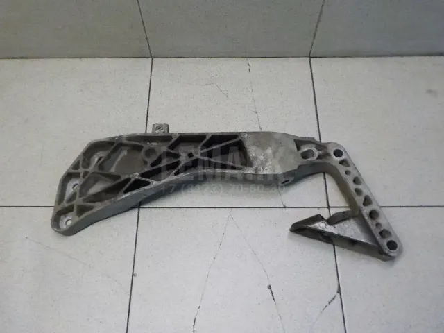 Кронштейн КПП для  Ford Fusion 2002-2012