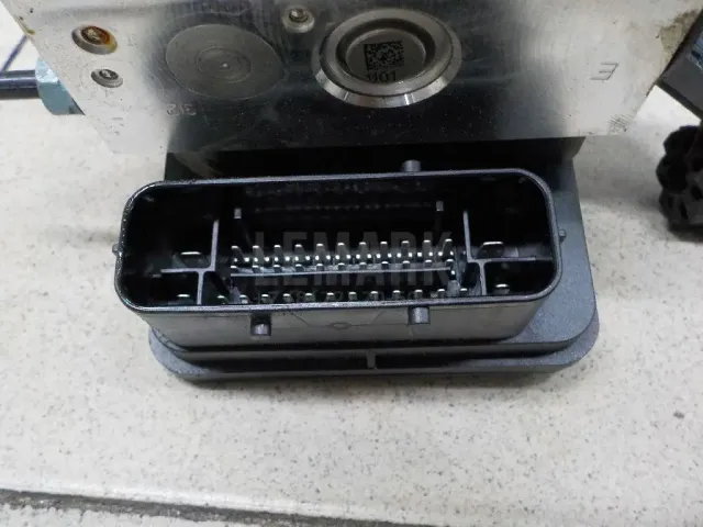Блок ABS (насос) для  Citroen C4 Grand Picasso 2006-2014