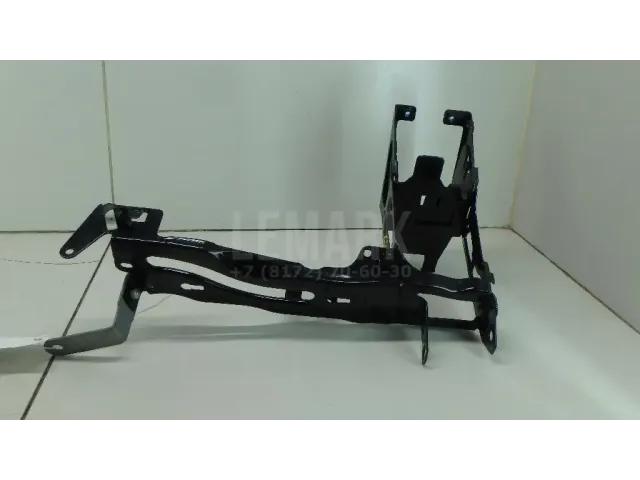 Кронштейн крепления фары для  Aurus