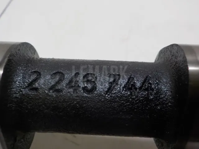 Распредвал впускной для  Audi Q3 (8U) 2012-2018