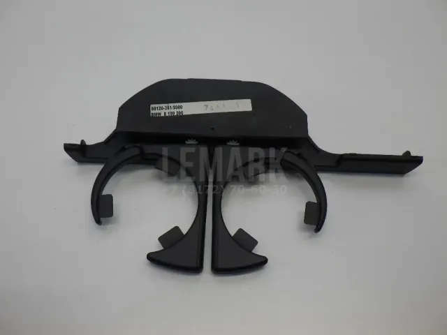 Подстаканник для  Denza D9 2022