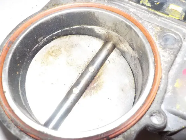 Заслонка дроссельная электрическая