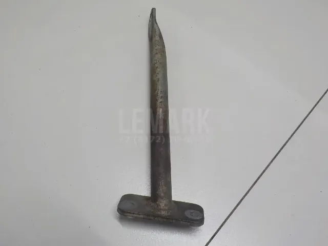 Кронштейн двигателя правый