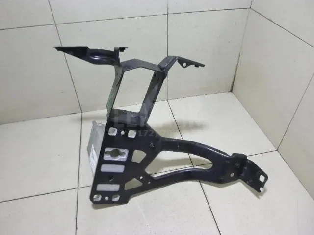Кронштейн усилителя переднего бампера правый для  Acura MDX 2007-2013