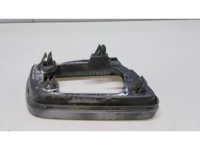 Рамка зеркала левого для  Chevrolet Tahoe III 2006-2014