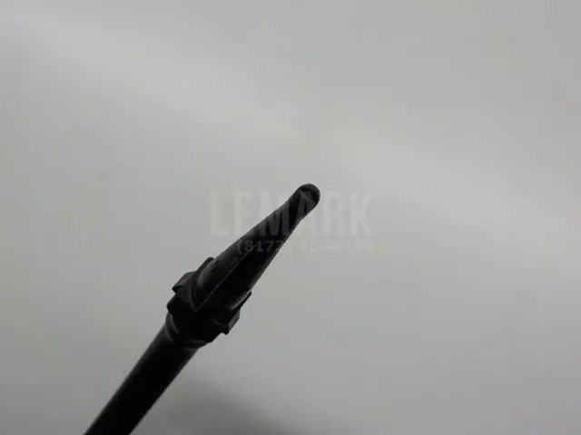 Форсунка омывателя зад стекла