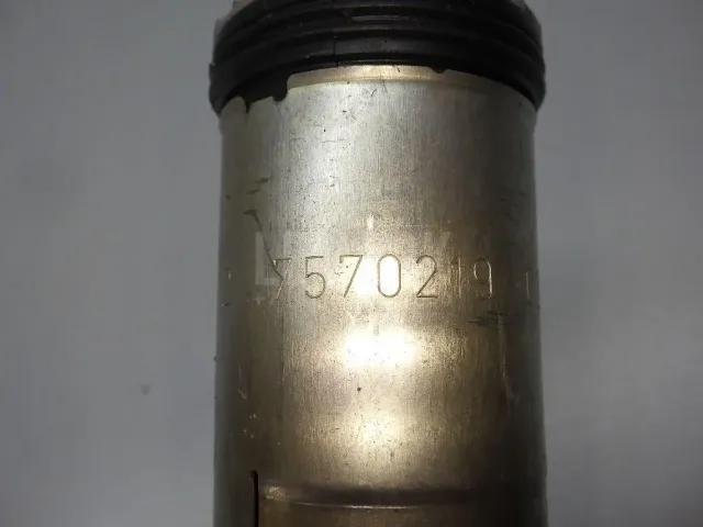 Наконечник свечи зажигания для  BPW ECO MAX 1996