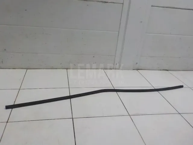 Уплотнитель двери для  Avatr