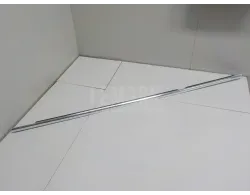 Накладка стекла заднего левого