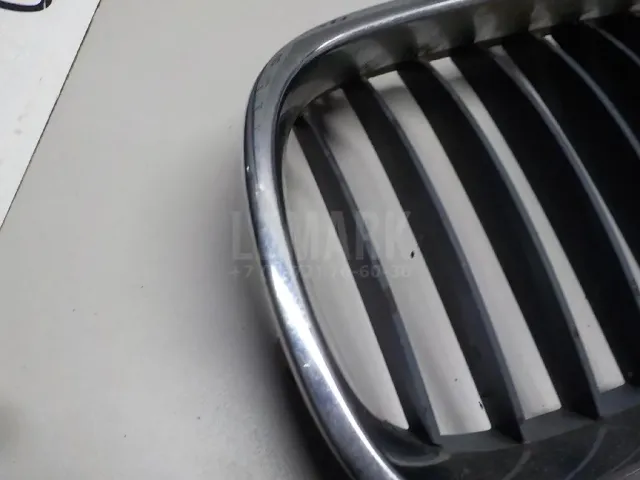 Решетка радиатора левая для  Ford S-MAX 2006-2015