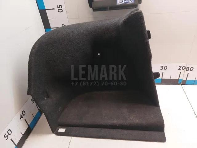 Обшивка багажника для  CASE SV300 2012