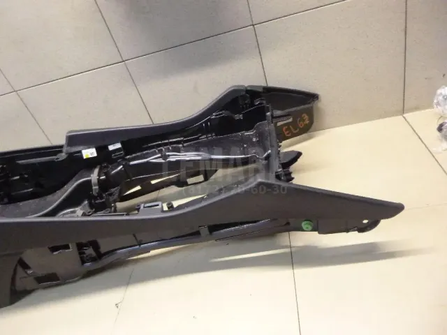 Консоль для  Ford Focus III 2011-2019