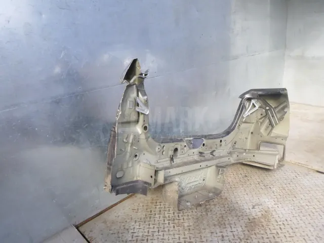 Панель задняя для  BMW 5-serie F10/F11 2009-2016