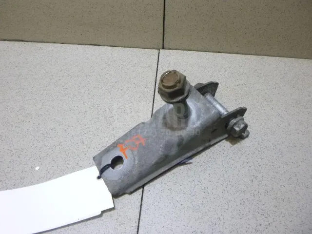 Кронштейн задней балки для  Fiat Stilo 2002-2010
