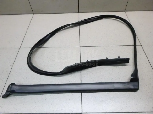 Уплотнитель двери для  Ford C-MAX 2003-2010