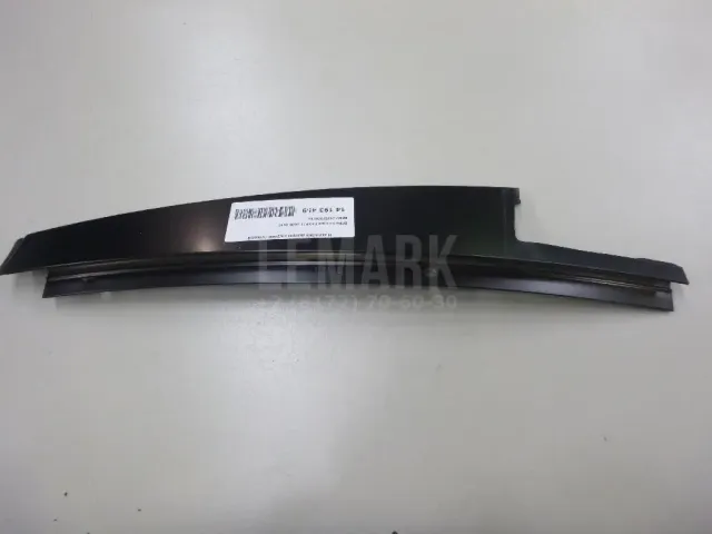 Накладка двери задней правой для  Ford Focus II 2008-2011