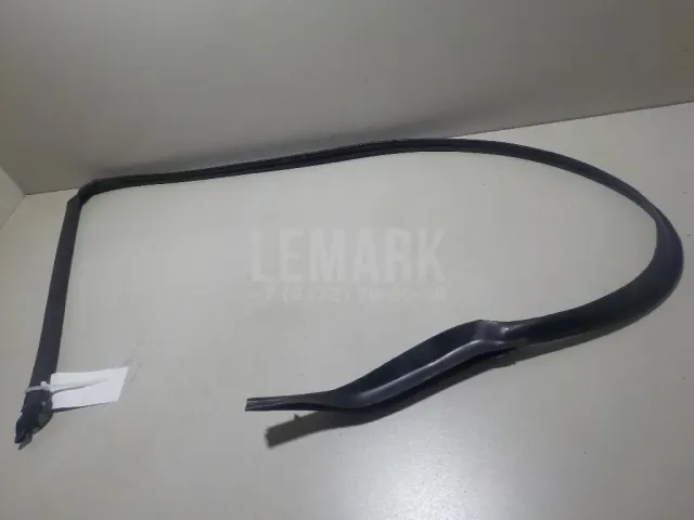 Уплотнитель двери для  Ford C-MAX 2003-2010