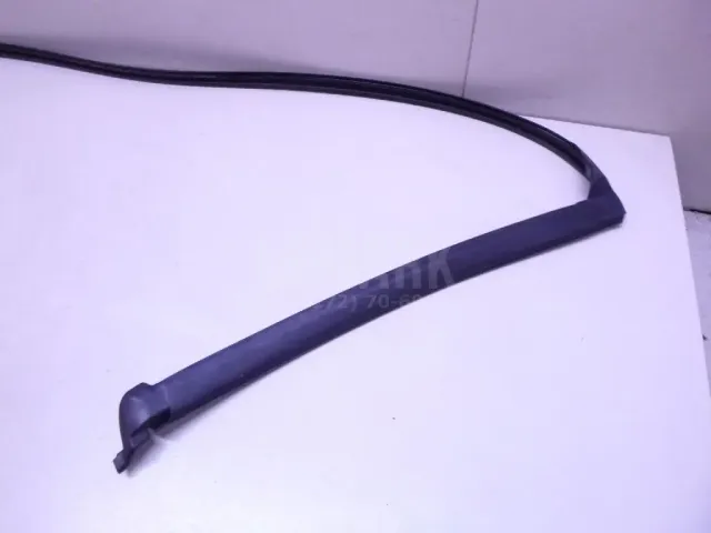 Уплотнитель двери для  Ford C-MAX 2003-2010
