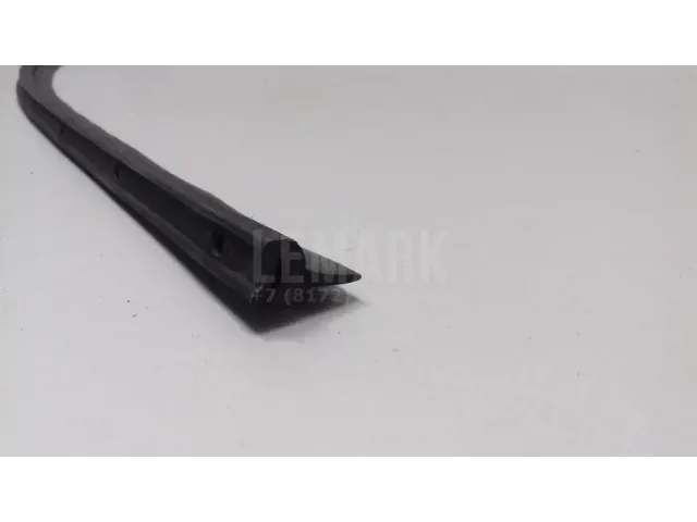 Уплотнитель двери для  Haima