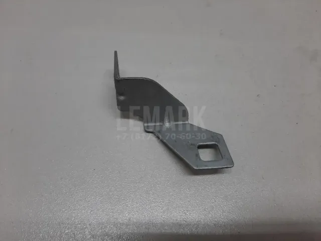 Кронштейн переднего бампера левый для  Ford C-MAX 2003-2010