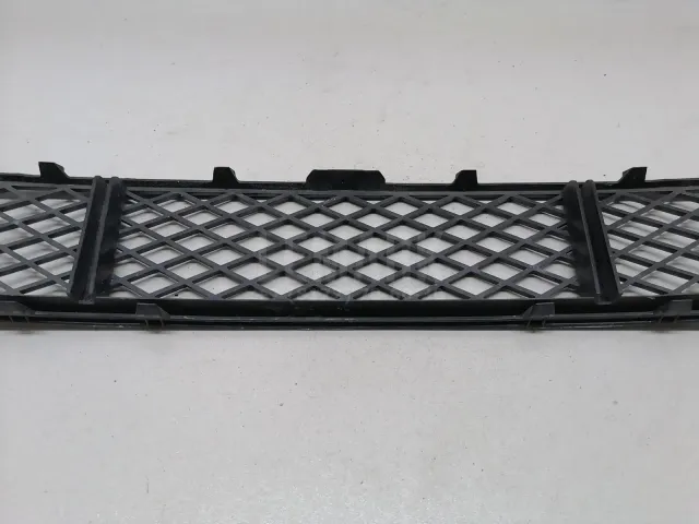 Решетка в бампер центральная для  Citroen C5 2004-2008
