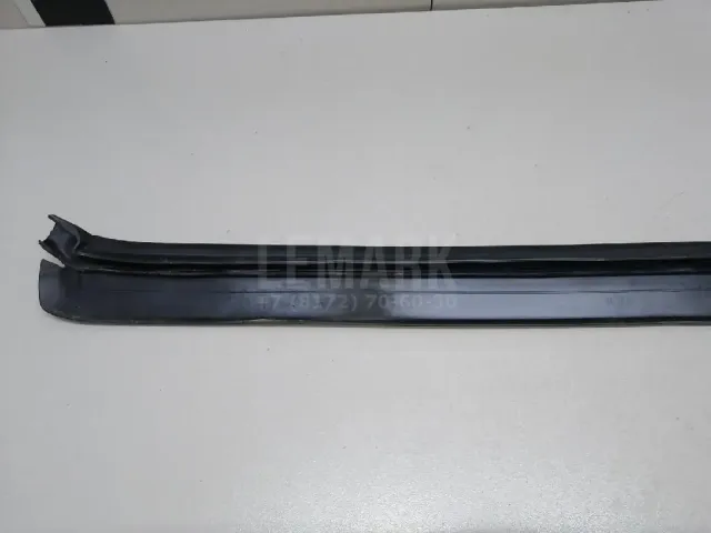 Уплотнитель капота для  Chery M11 (A3/Boo) 2010-2015