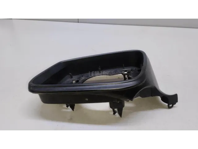 Рамка зеркала левого для  BMW 5-serie G30/G31/F90 2017-2023