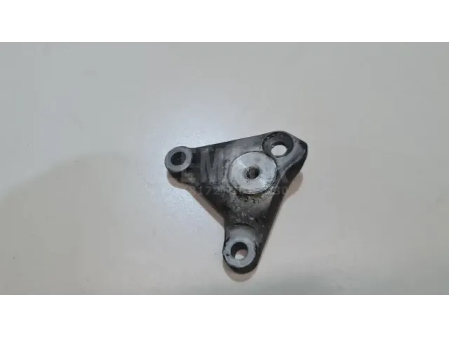 Кронштейн ролика-натяжителя руч. ремня для  Ford C-MAX 2003-2010