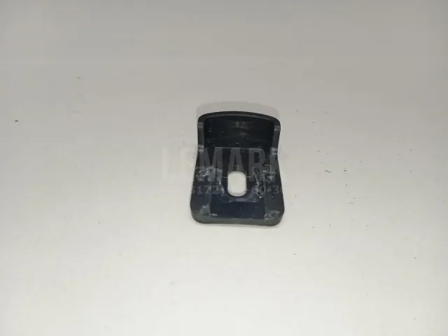Кронштейн усилителя переднего бампера для  Chery Amulet (A15) 2006-2012