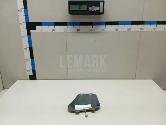 Лючок локера для  BMW 3-serie F30/F31/F80 2011-2020