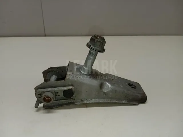 Кронштейн задней балки для  Ford Ranger 2006-2012