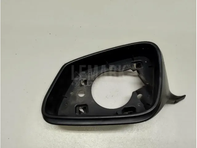 Рамка зеркала левого для  Audi Q3 (8U) 2012-2018