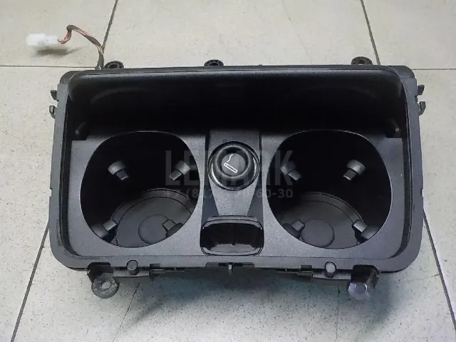 Подстаканник для  Geely Atlas Pro (NL-3B) 2021