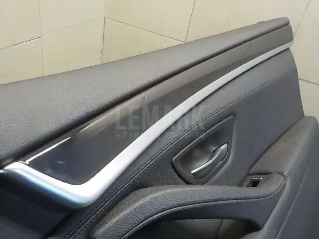 Обшивка двери передней правой для  BMW X5 E53 2000-2007