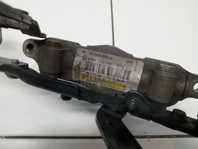 Петля капота левая для  BMW X6 F16/F86 2014-2020