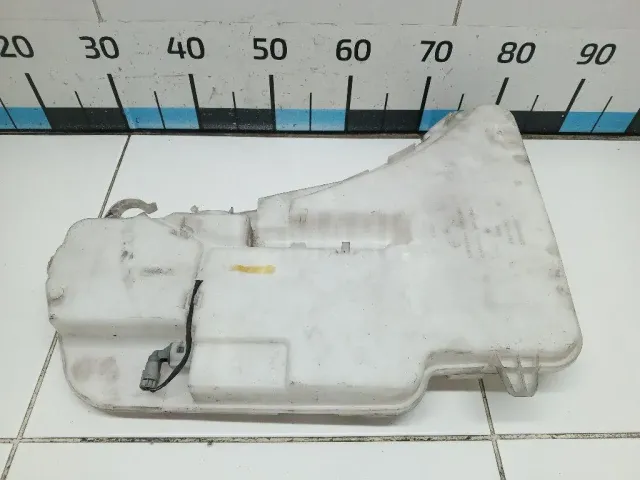 Бачок омывателя лобового стекла для  BMW X5 F15/F85 2013-2018