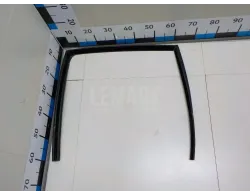 Уплотнитель стекла двери