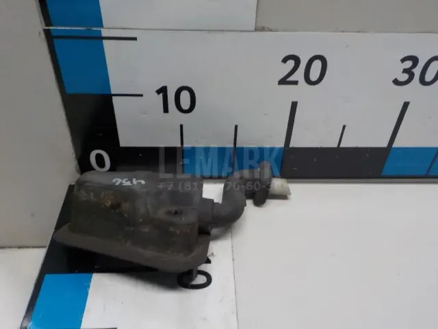 Втулка (кузов наружные элементы)