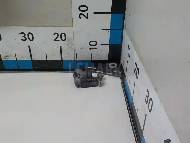 Преднатяжитель ремня безопасности
