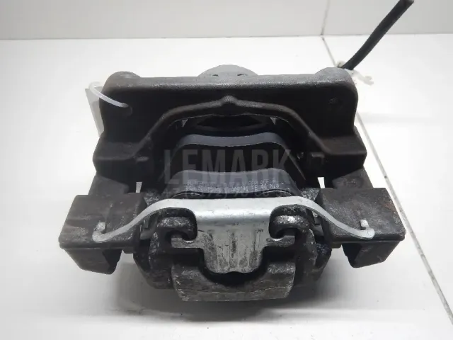 Суппорт тормозной передний левый для  CASE SV300 2012