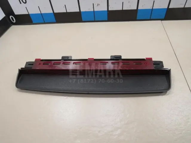 Фонарь задний (стоп сигнал) для  Dodge Durango 2004-2009