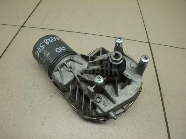Моторчик стеклоочистителя передний для  Honda Accord V 1996-1998