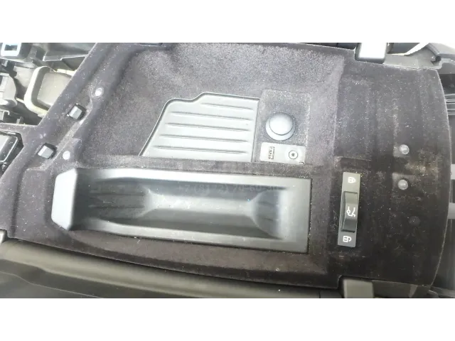 Консоль для  Ford Ranger 2006-2012