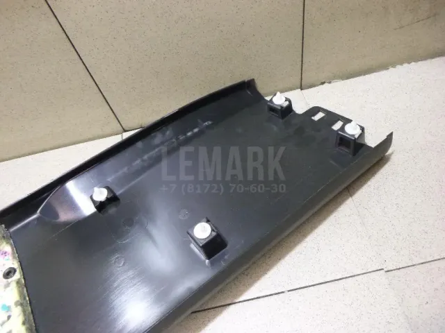 Обшивка стойки для  BMW 5-serie G30/G31/F90 2017-2023