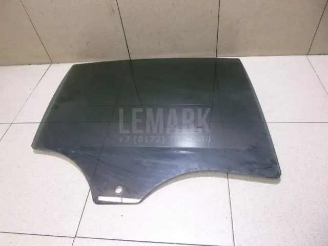 Стекло двери задней правой для  Ford Kuga 2008-2012