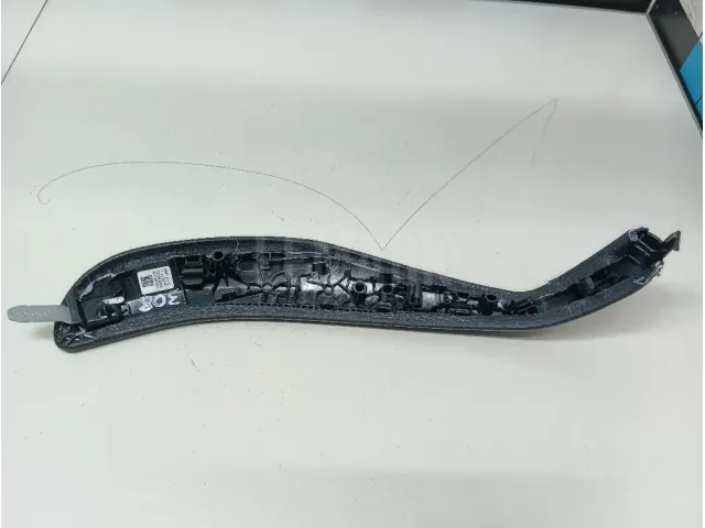 Накладка ручки внутренней для  Ford Kuga 2008-2012
