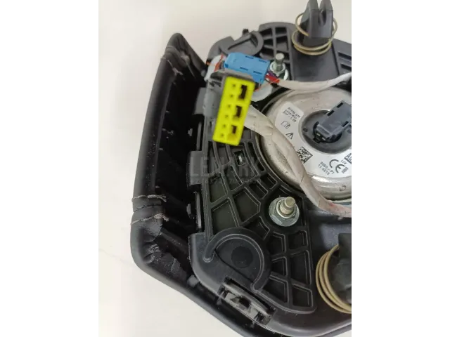 Подушка безопасности в рулевое колесо для  Audi A3 (8L1) 1996-2003