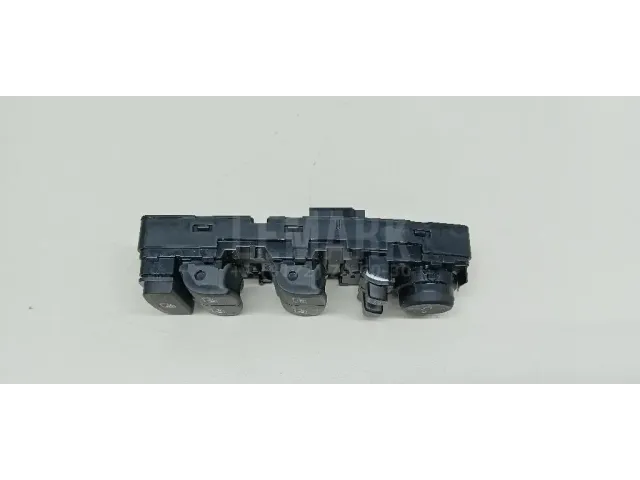 Блок управления стеклоподъемниками для  BMW 4-serie F32/F33/F82 2012-2020