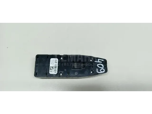 Блок управления стеклоподъемниками для  BMW 4-serie F32/F33/F82 2012-2020