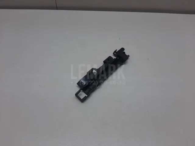Кронштейн (сопут. товар) для  Ford Mondeo III 2000-2007